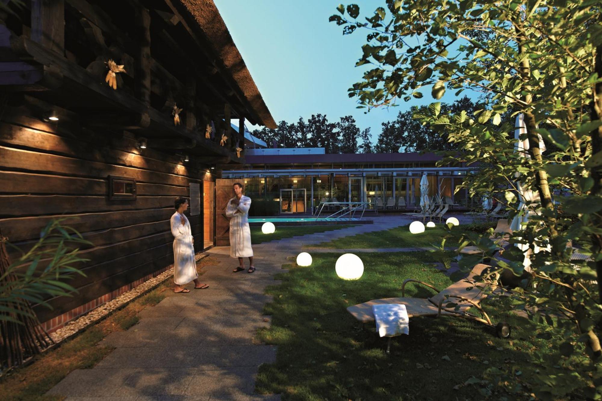 Spreewald Thermenhotel - Spreewald Therme Gmbh Бург Экстерьер фото